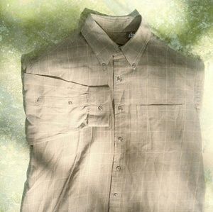 Van Heusen Men's M Button Down ***Last Chance***